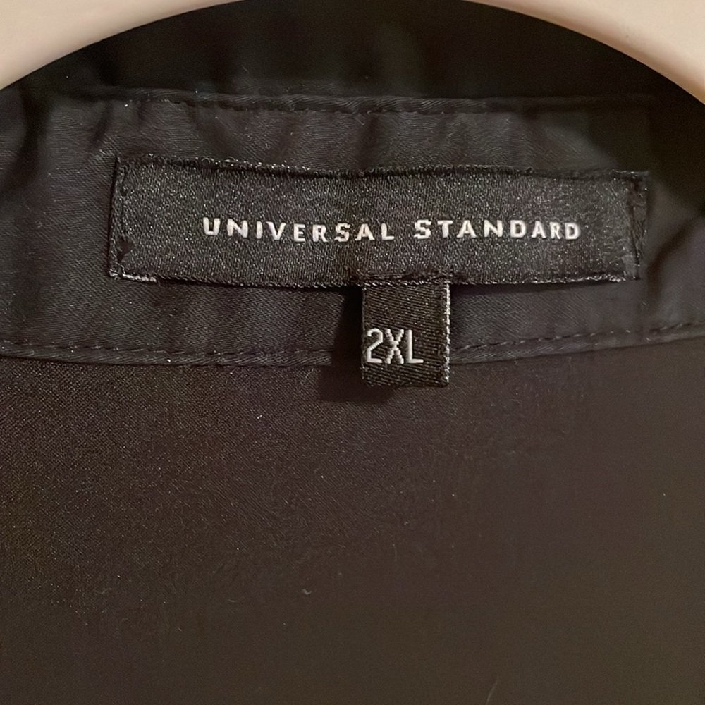 Universal Standard Black 1/2 Placket Button-Up - … - image 2